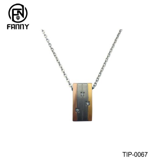 Plating Square Titanium Metal Pendant with CZ Stone Factory