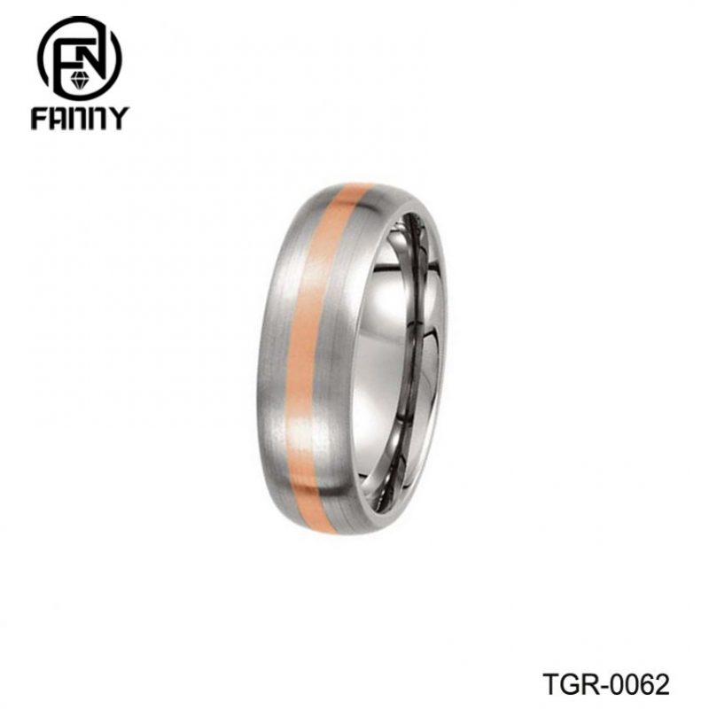 Titanium trouwring met roségouden inleg unieke titanium OEM-sieraden