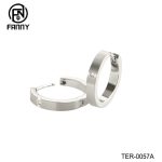 Manufacturer of High Quality Titanium Alloy Brushed Earrings