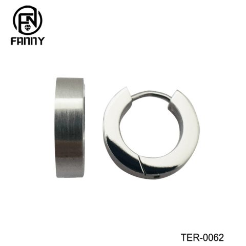 High quality hotsell titanium earrings