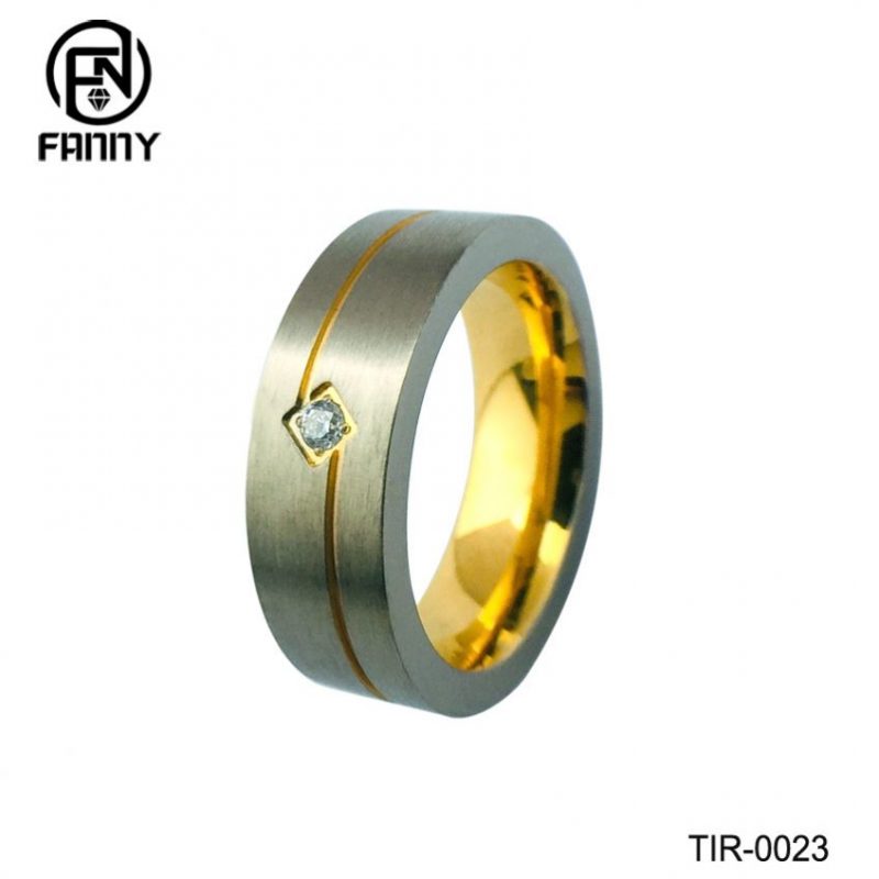 Plata mate Anillo de banda de titanio para hombres con incrustaciones CZ Stone Fabricantes de bisutería