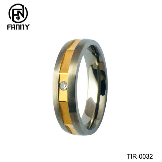 Customized High Quality Titanium Alloy Wedding Ring with Cubic Zirconia Factory
