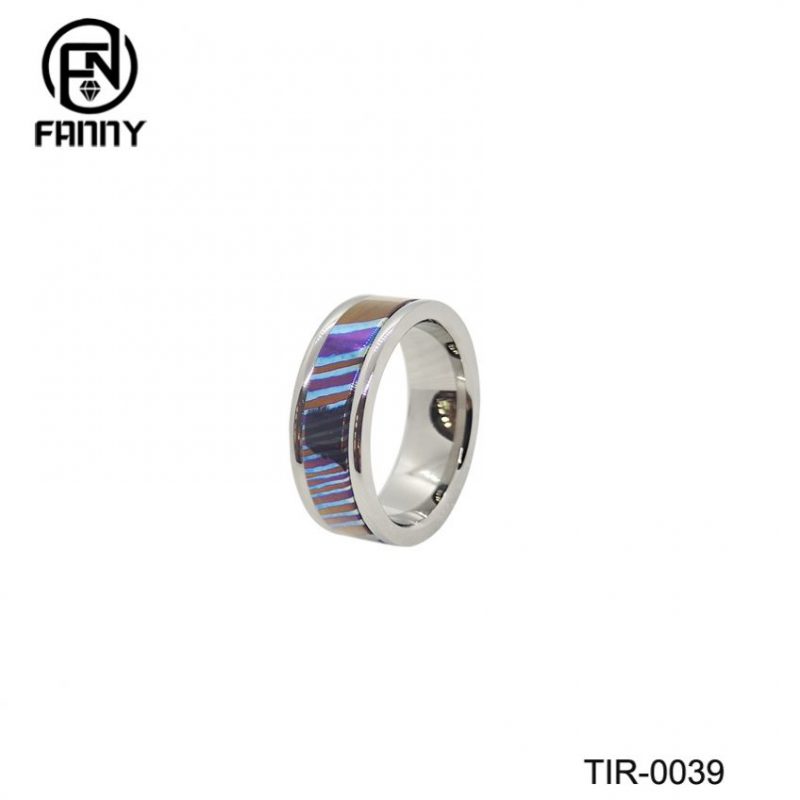 Op maat ontworpen titanium en titanium paard combinatie ring cadeau